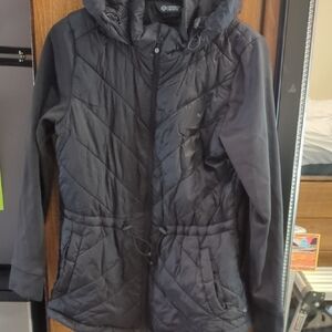 Mondetta Women's Black Quilted Puffer Jacket